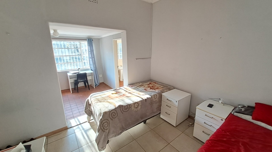 5 Bedroom Property for Sale in Park West Free State